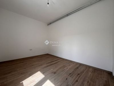 Kiadó családi ház Palotabozsok