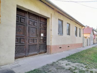 Eladó lakás Békéscsaba