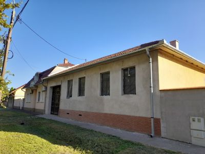 Eladó lakás Békéscsaba