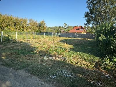 Eladó lakóövezeti telek Poroszló