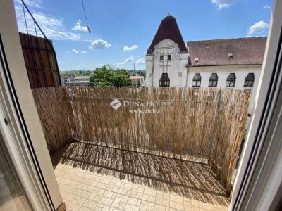 Eladó lakás Pécs