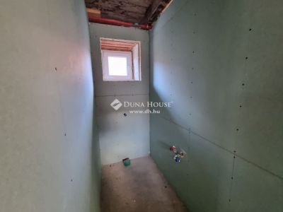 Eladó családi ház Tóalmás