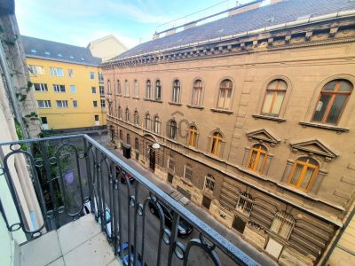 Eladó lakás Budapest