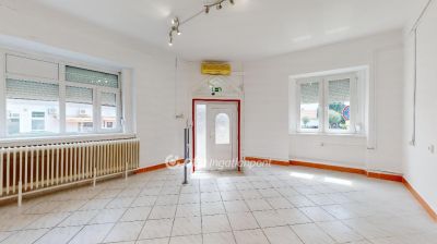 Eladó családi ház Polgár