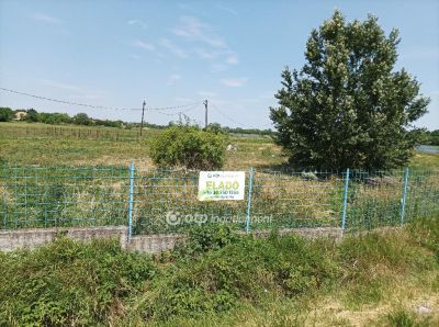 Eladó lakóövezeti telek Polgár