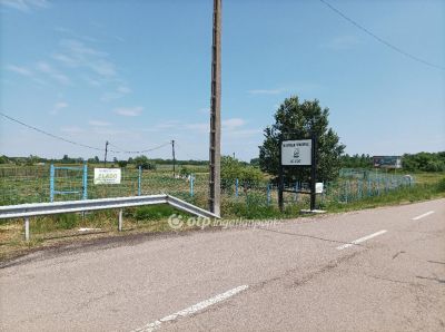 Eladó lakóövezeti telek Polgár