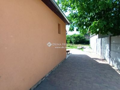 Eladó ikerház Esztergom