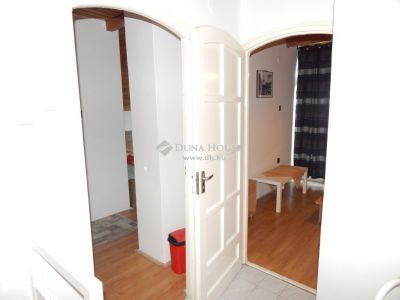 Eladó családi ház Siófok
