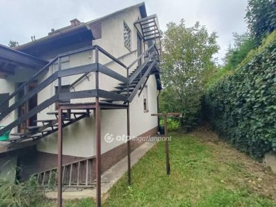 Eladó családi ház Budakeszi