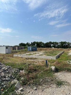 Eladó lakóövezeti telek Felsőzsolca