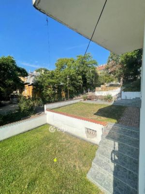 Kiadó sorház Budapest