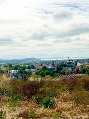 Eladó lakóövezeti telek Balatonfüred