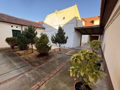 Eladó családi ház Kecskemét