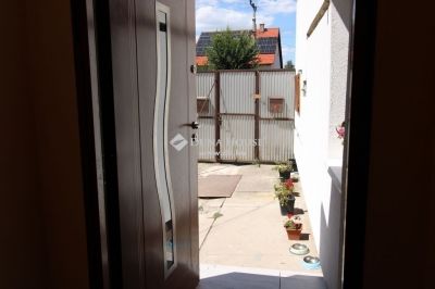 Eladó családi ház Szeged