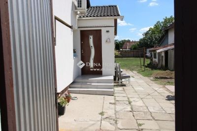 Eladó családi ház Szeged
