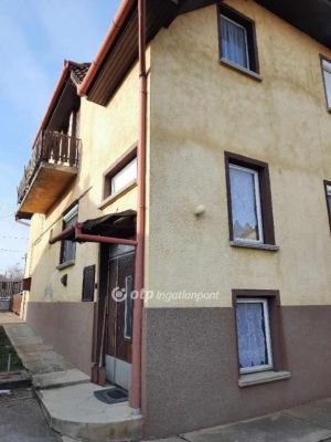 Eladó családi ház Zalaegerszeg