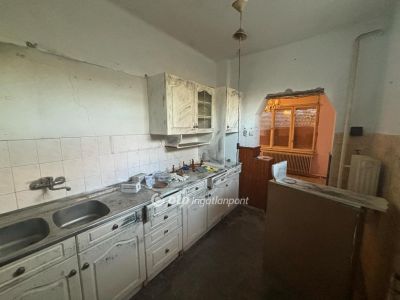Eladó családi ház Aszaló