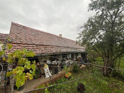 Eladó családi ház Bakonszeg
