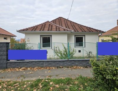 Eladó családi ház Pécs