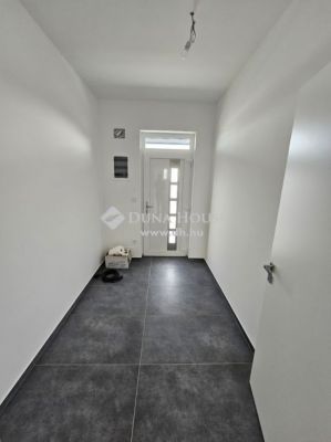 Eladó családi ház Pécs