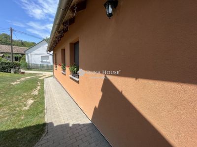 Eladó családi ház Bonyhád