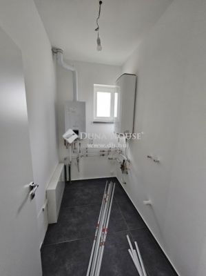 Eladó családi ház Pécs