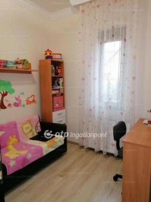 Eladó családi ház Hajdúböszörmény