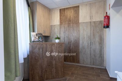 Eladó szálloda, hotel, panzió Eger