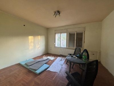 Eladó családi ház Aszaló