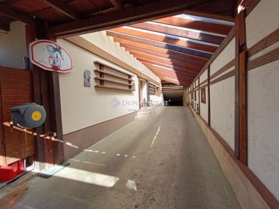 Eladó családi ház Budapest