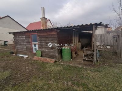 Eladó családi ház Kisláng