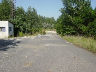 Eladó ipari terület Bicske