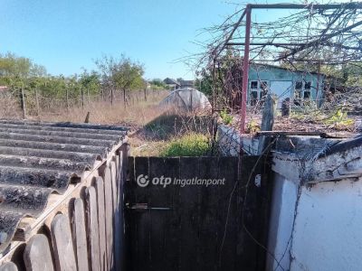 Eladó családi ház Nyíradony