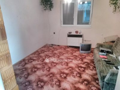 Eladó családi ház Nyíradony