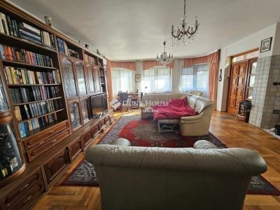 Eladó családi ház Budapest