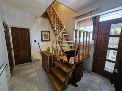 Eladó családi ház Budapest