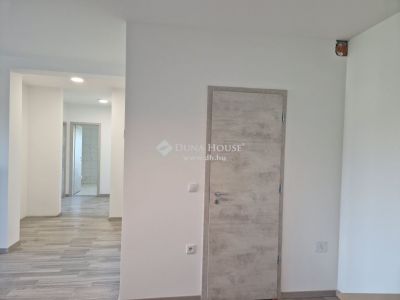 Eladó lakás Fonyód