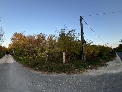 Eladó külterületi telek Kecskemét