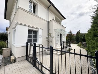 Eladó családi ház Szombathely