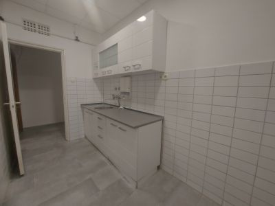 Eladó egyéb iroda Kecskemét