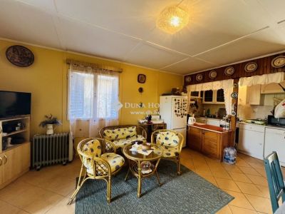 Eladó nyaraló Balatonfenyves