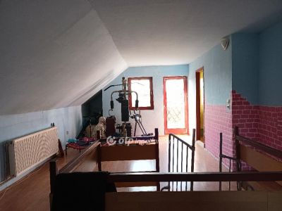 Eladó családi ház Kóka