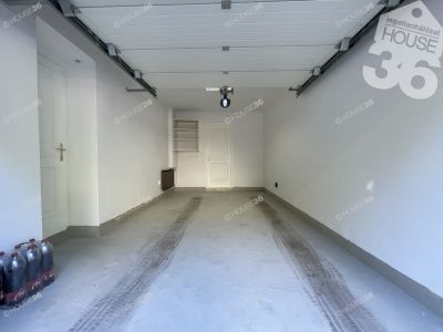 Eladó lakás Kecskemét