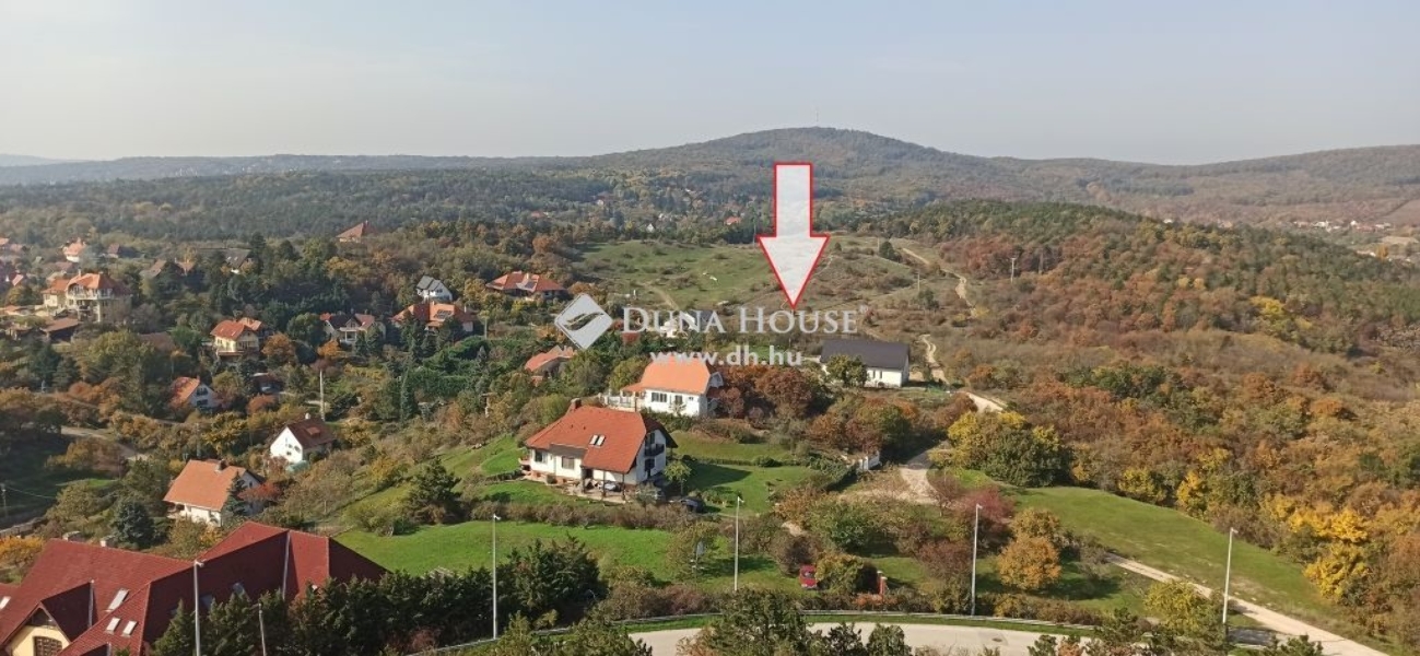 Eladó lakóövezeti telek Velence