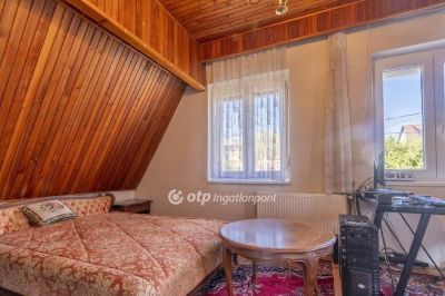 Eladó családi ház Budakeszi