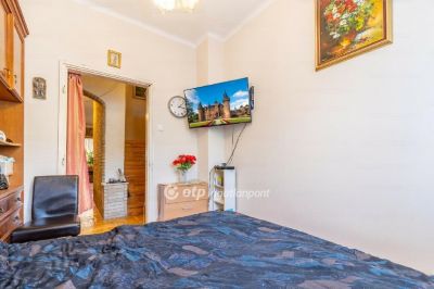 Eladó családi ház Budakeszi