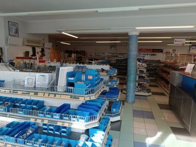Eladó utcai bejáratú üzlethelység Nagykanizsa