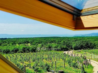 Eladó családi ház Balatonakali