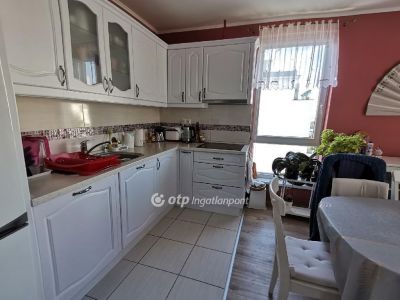 Eladó lakás Budapest