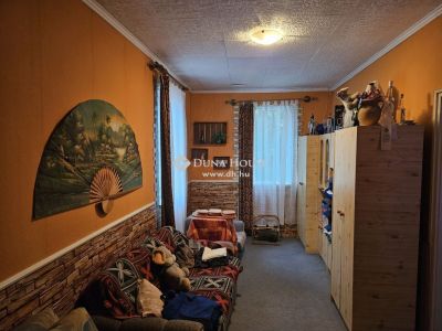 Eladó családi ház Simontornya